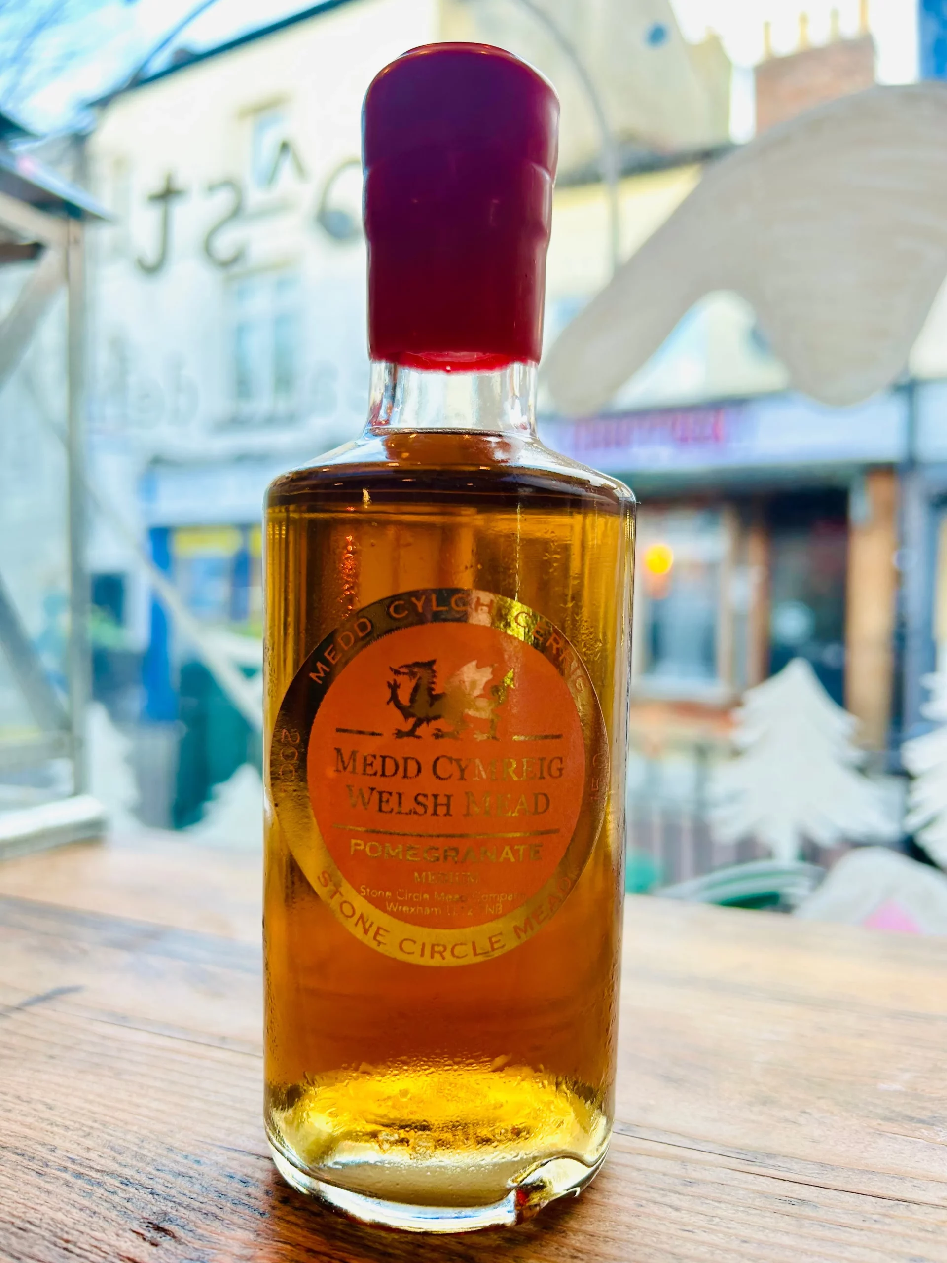 IMG_7851 stone circle pomegranate mead miniature 20cl - Image 1